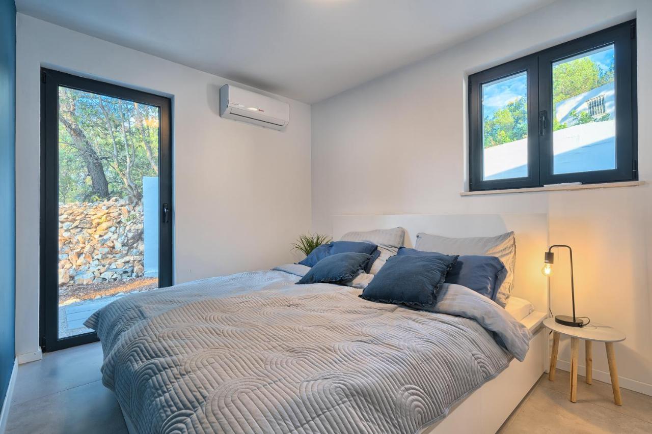 Holiday House Sunset Haven Estate 수티반 외부 사진